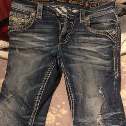 Rocks Size 32 