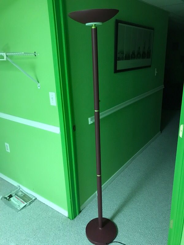 Floor lamp