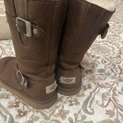 Girls Ugg Boots Size 1
