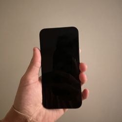 iPhone 12 Black 64 GB - Factory Reset (Great Condition)