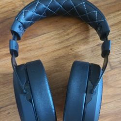 Corsair HS70 Pro Wireless Headset for Sale in Daly City CA OfferUp