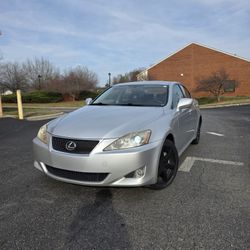 2008 Lexus IS250 AWD, 6 cilinder 2.5 Automatic.