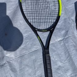 Tennis Racket 