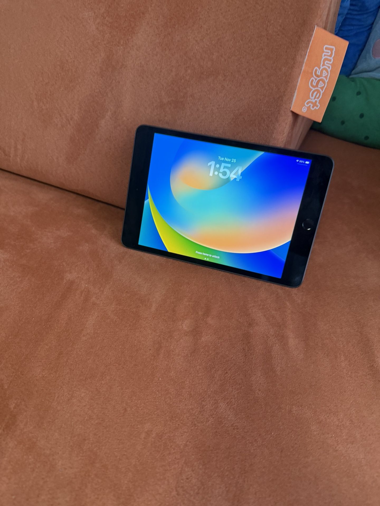 Apple iPad Mini 5- 64gb