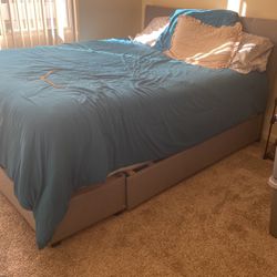  Upholstered Standard Storage Bed