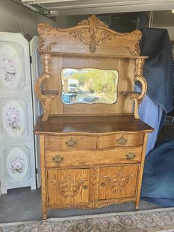 American Solid Golden Oak Sideboard Over 100 Years Old Beautiful 