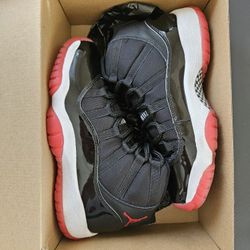 Jordan 11 Bred Size 7