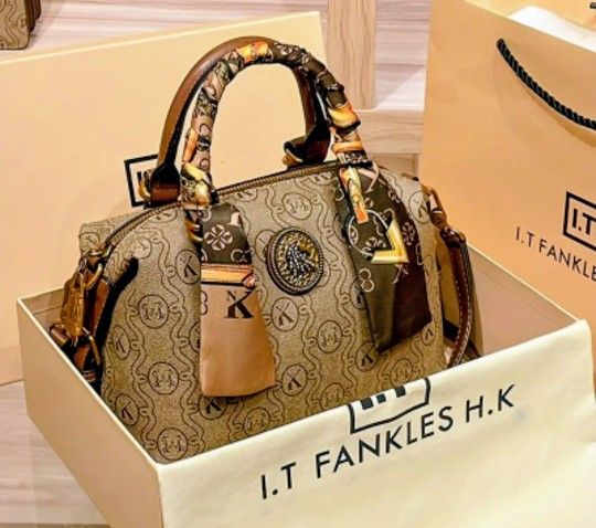 Brand New Women's Handbag/Crossbody Bag