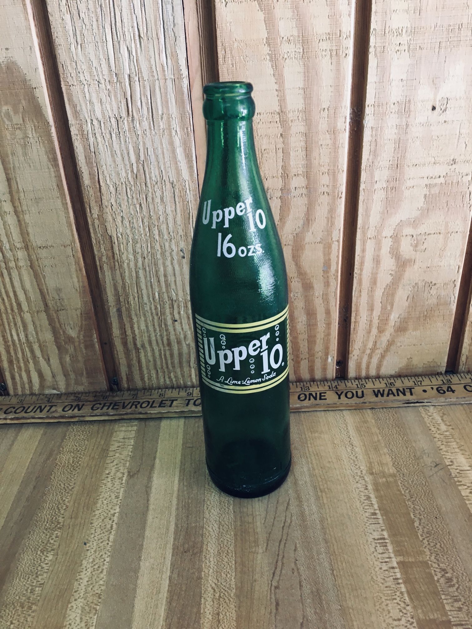 Vintage Upper 10 Bottle 