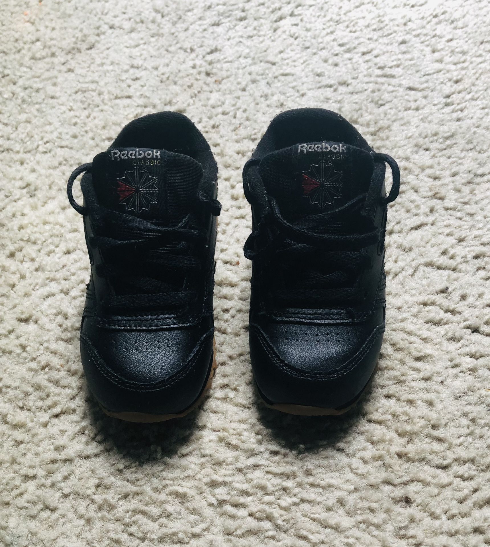 Black  Toddler Reebok Shoe  Size 71/2