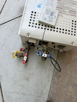 Noritz NRC111-SV Instant Gas Water Heater for Sale in La Canada Flt, CA -  OfferUp