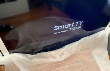 Samsung 65” 4K Smart TV