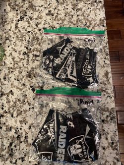 2 raiders masks for R