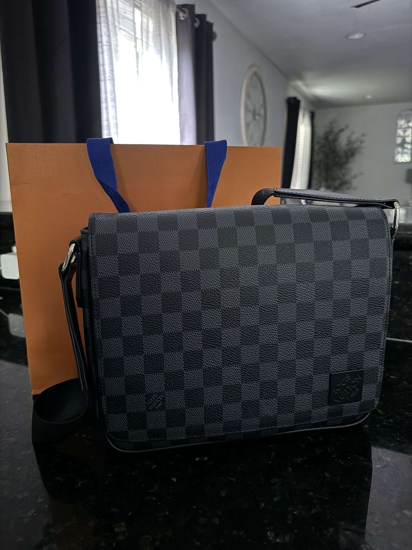 Lv Bag