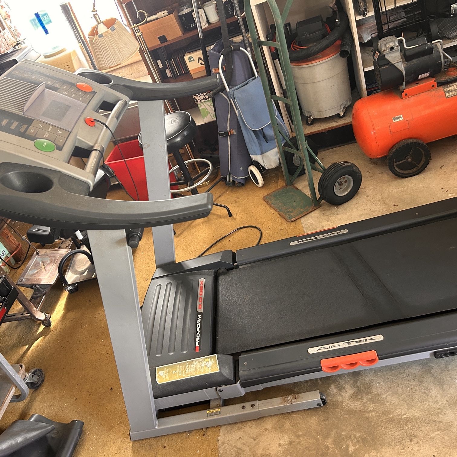Proform 6.0 gsx airtek treadmill for Sale in Clinton MD OfferUp