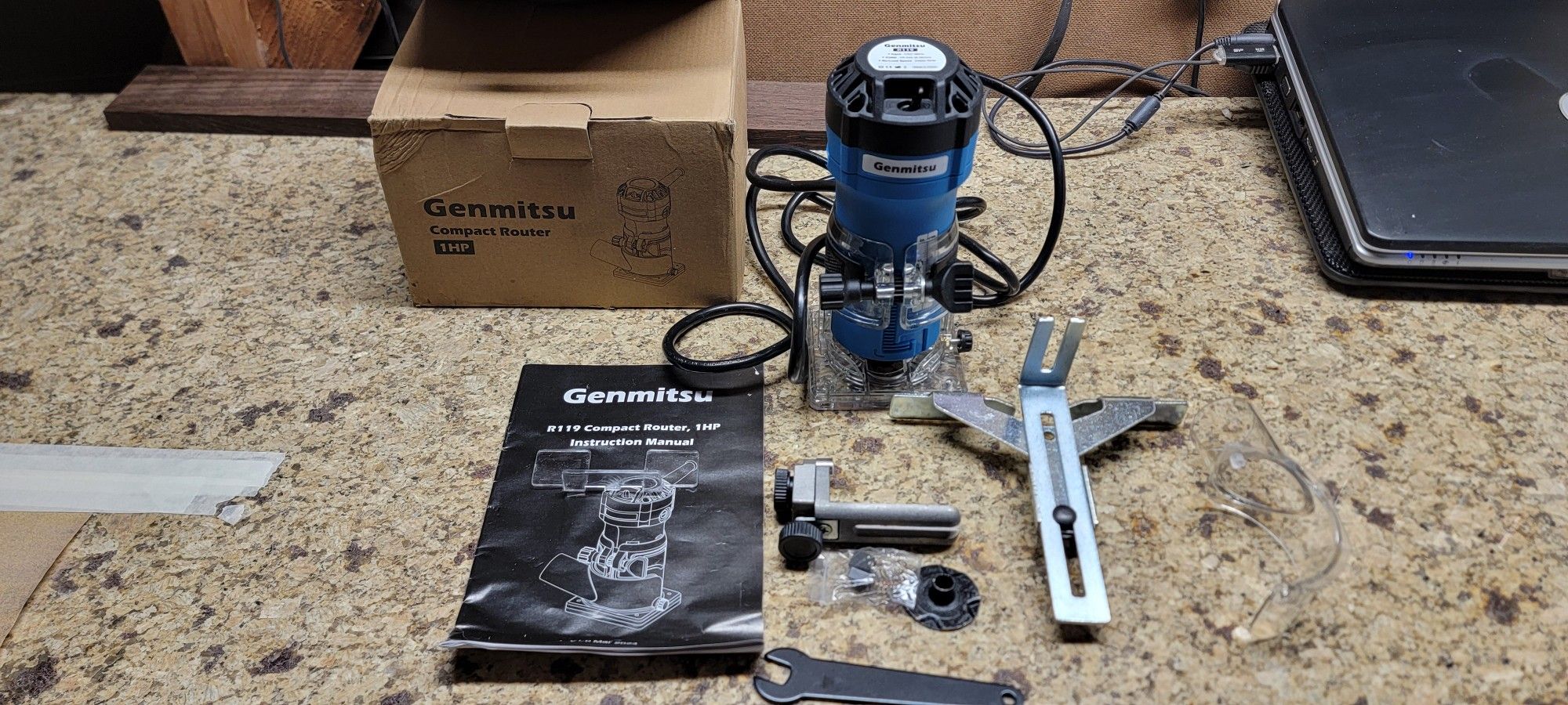 Genmitsu R119 1HP: Fixed speed Router