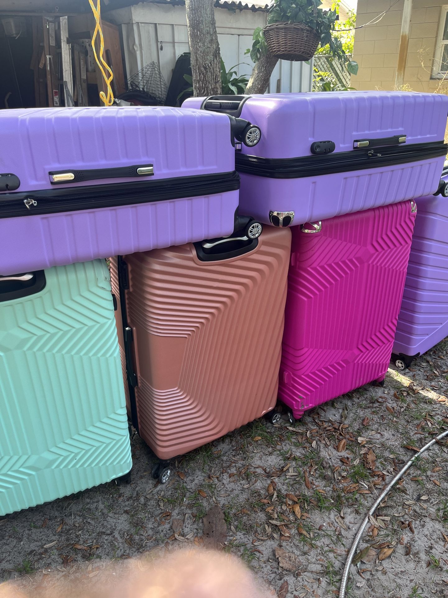 Extra Large Suitcases