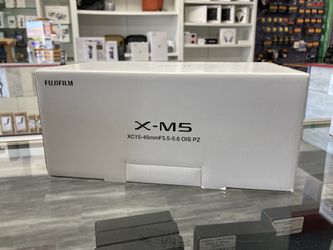 Fujifilm X-M5