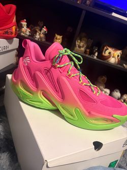 Curry 13 GOAT pink and green size 13 for sale $45