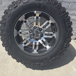 Mickey Thompson  M/T