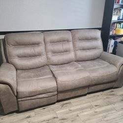 Reclining Sofa 