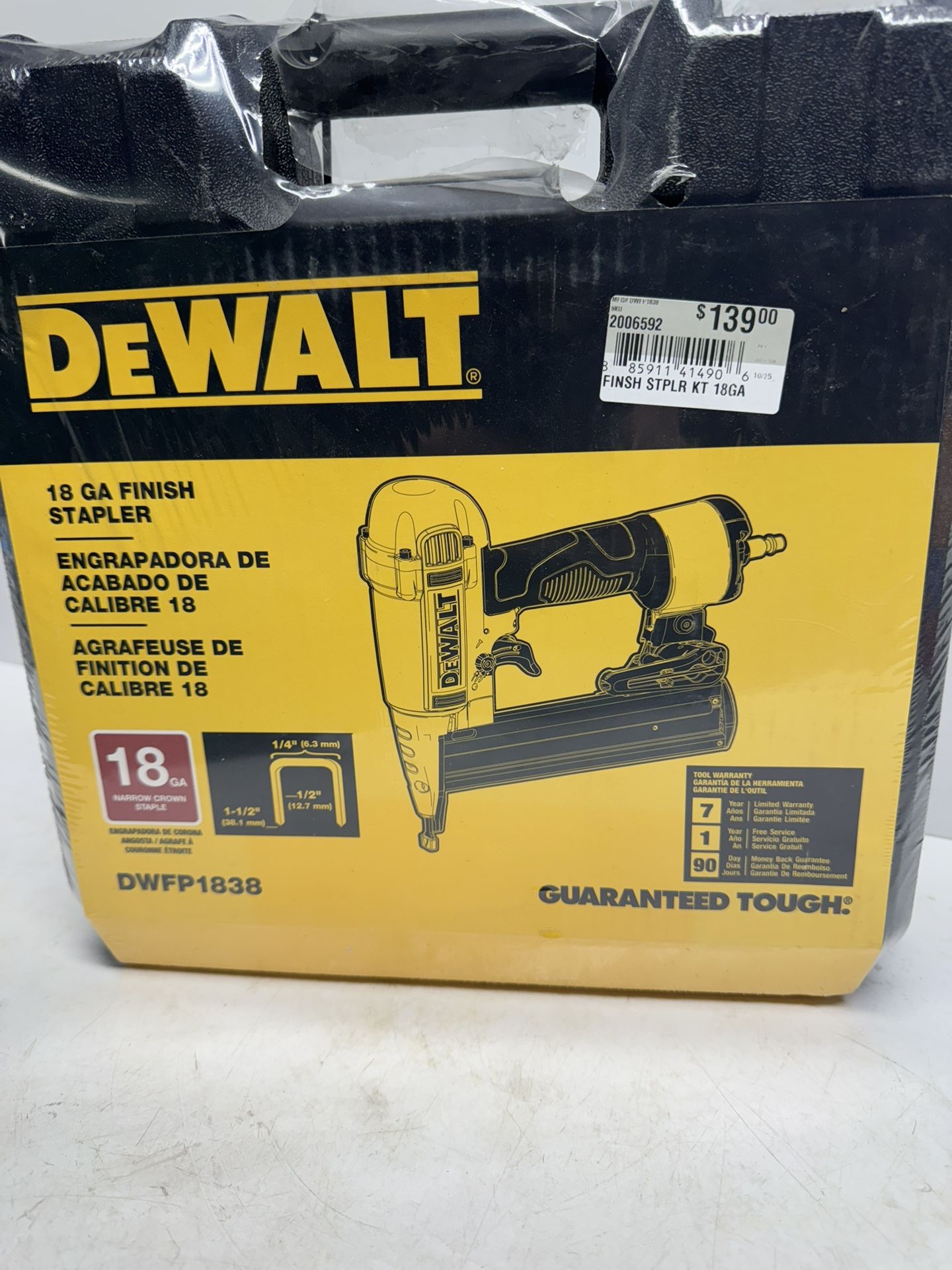 New Dewalt 18Ga Finish Stapler Kit. You Must Pickup
