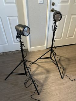 Insignia Photography Light Kit