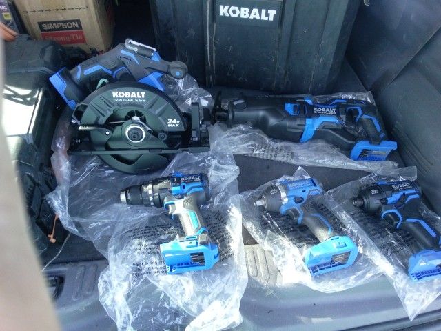 Kobalt 24v Tool Set 