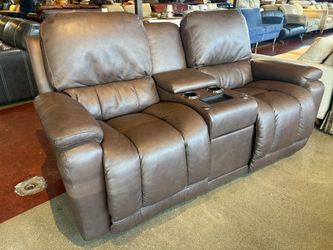 LA-Z-BOY Power Reclining Loveseat & Console in Brown Leather
