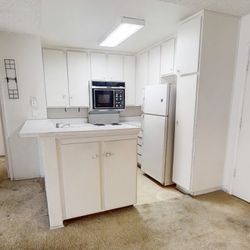 Free Kitchen Set