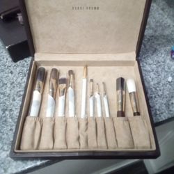 Gold Plated Mahogany Wood Makeup Brush Set