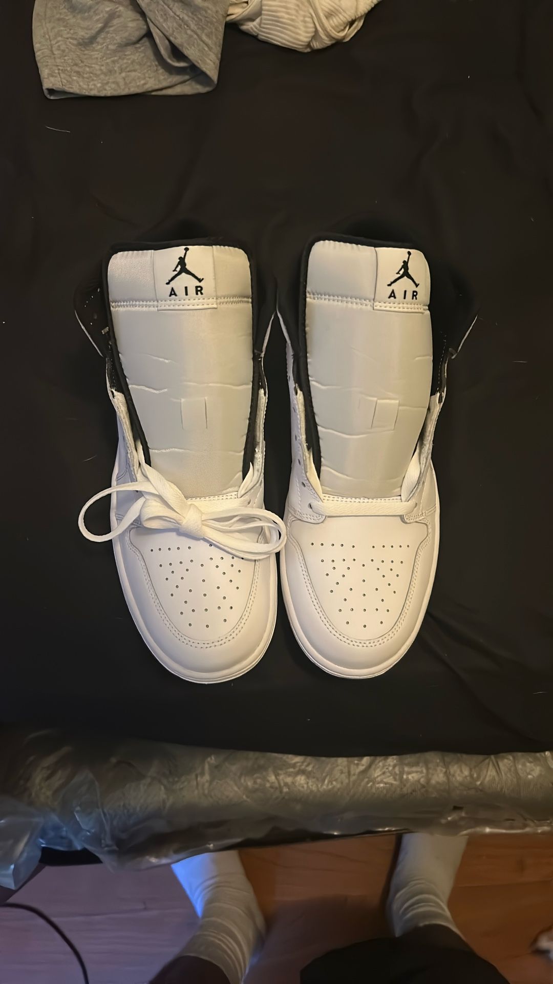 Jordan 1 Mid