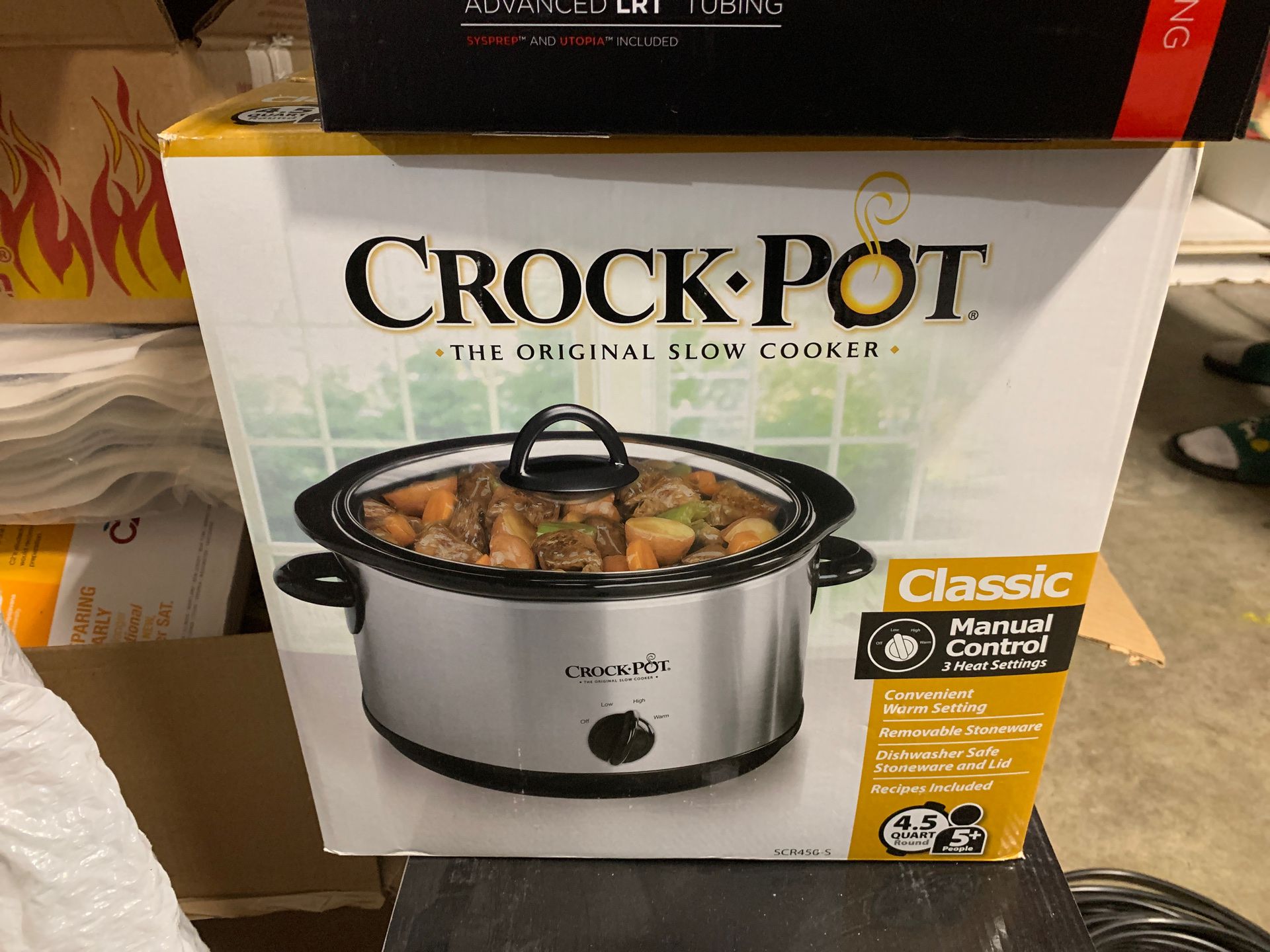 Crock pot slow cooker 4.5 Quarts