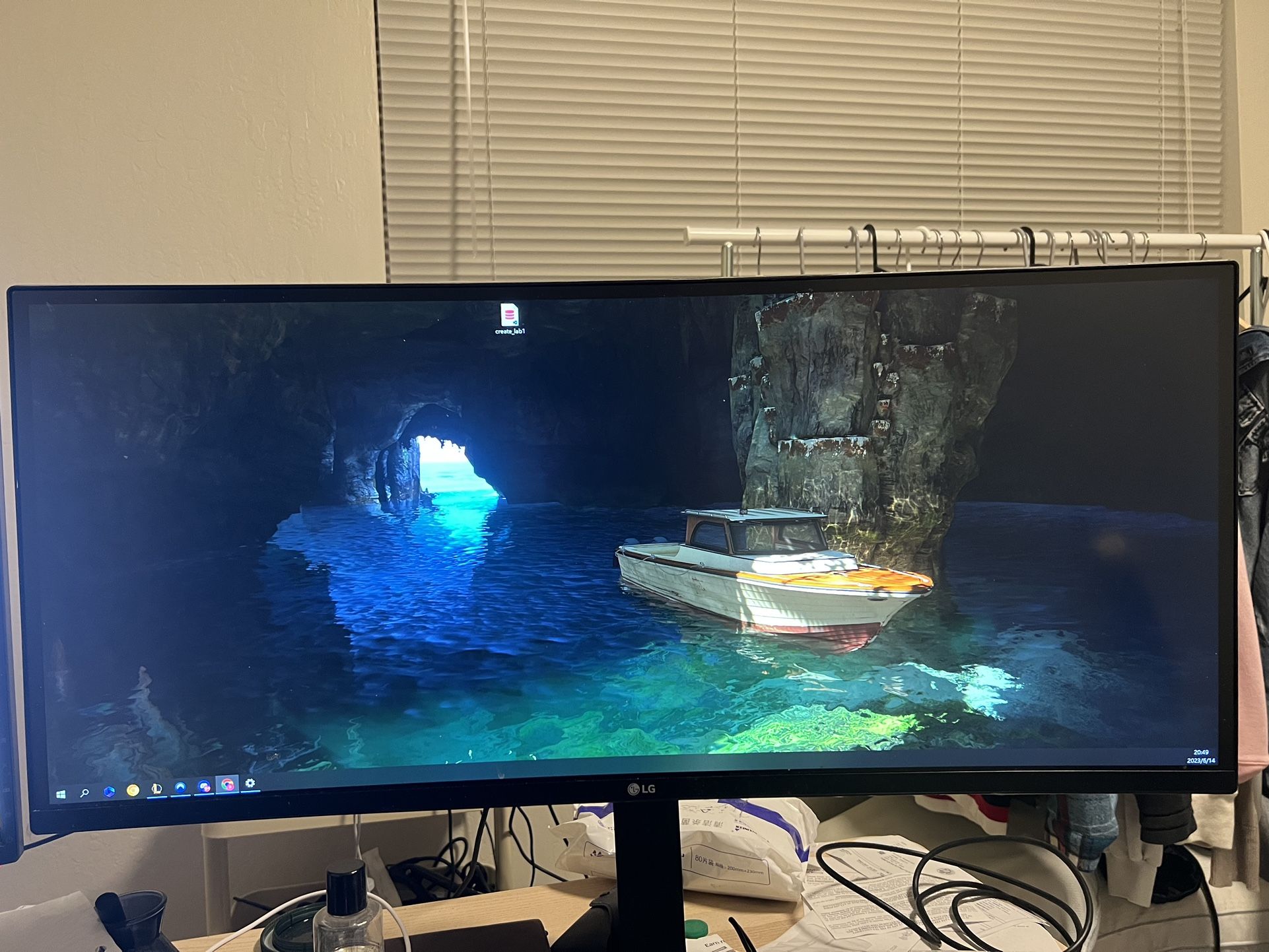 LG ultrawide 34UC79G-B for Sale in Santa Cruz, CA - OfferUp