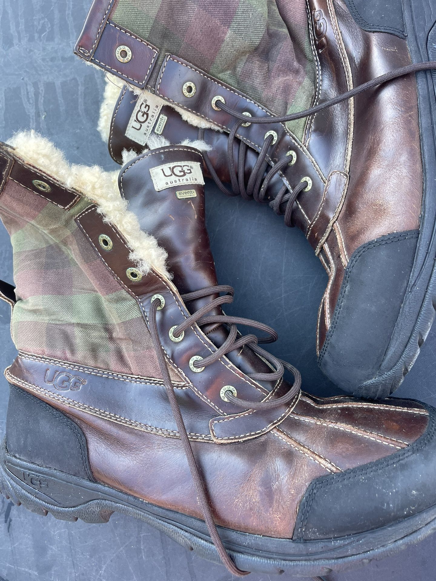 Men Uggs Boots Size 14