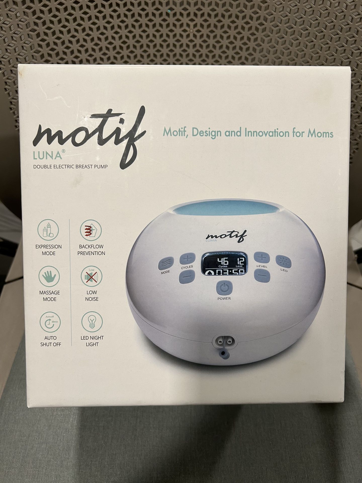 Motif Luna Double Breast Pump. Brand New
