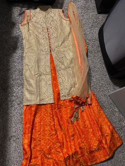 Ethnic wears