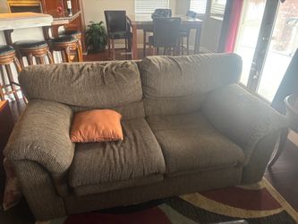 Love seat