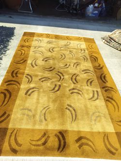 Tufenkian Nepal Carpet 6’ X 9’8”