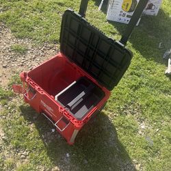 Milwaukee PACKOUT 22 in. Rolling Modular Tool Box Low Profile Handle