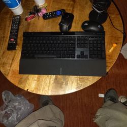 Corsair K70 Pro RGB