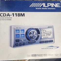 Alpine CDA-118M Marine head unit New