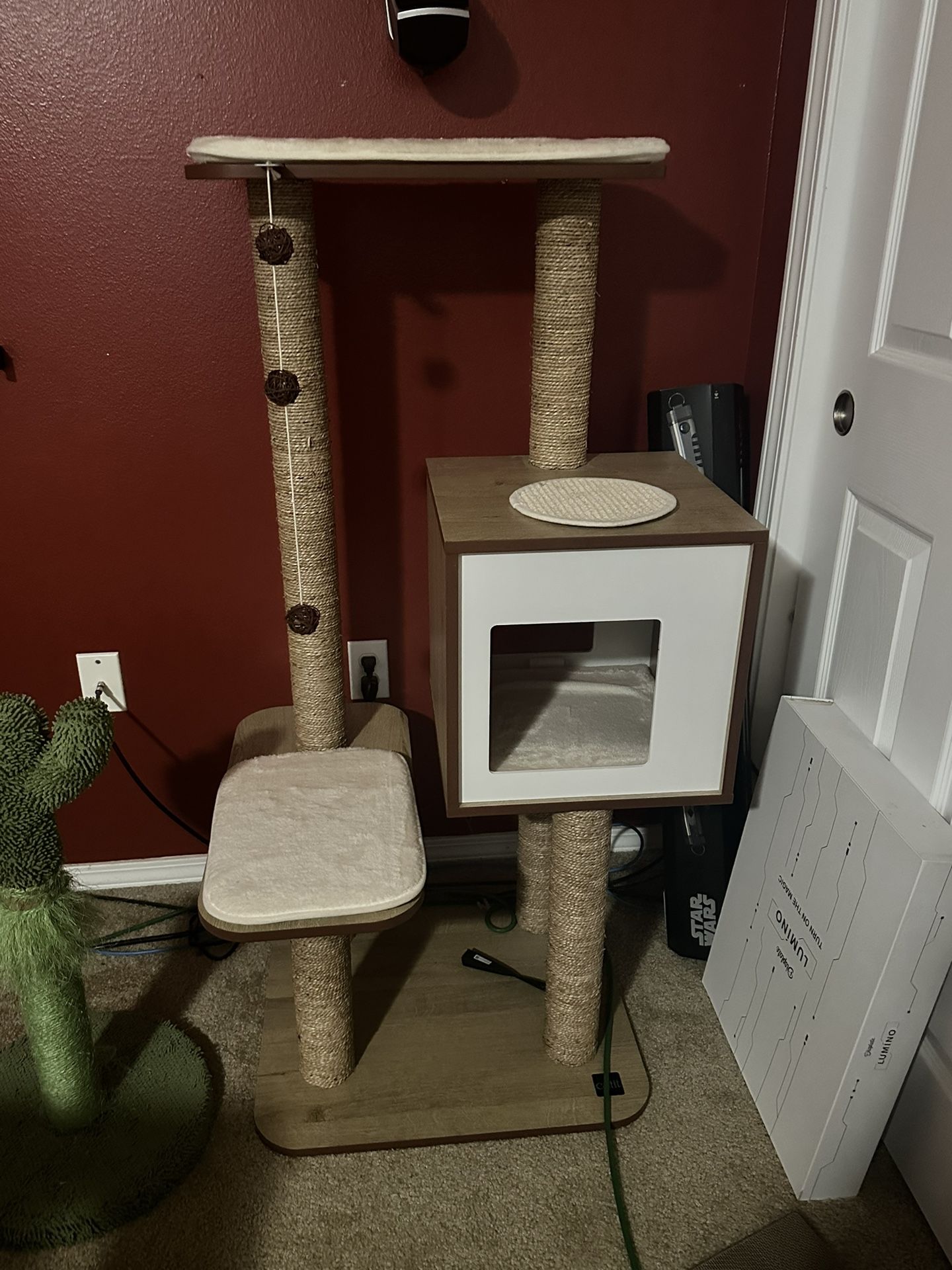 Mudbay Cat Tree