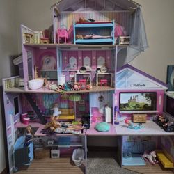 Doll House