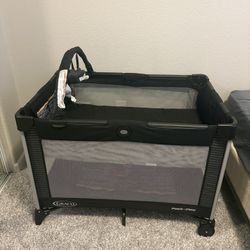 Graco Pack 'n Play® On The Go