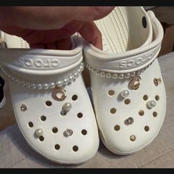 Women's Crocs Size 9