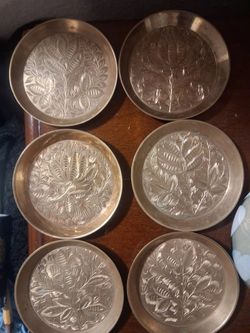 Vintage mini brass decorative plates