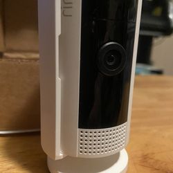 ring indoor security camera plug in 2nd gen (newest model) 