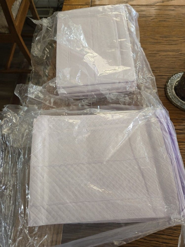 Puppy Training Pads With Plastic Pad Tray