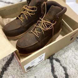 Red Wing Shoes 10.5 (NEW) Waterproof 